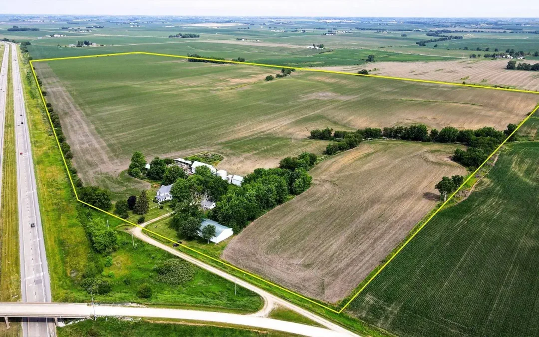 Iowa Improved Land For Sale  4400 220th St Walcott, Iowa  52773